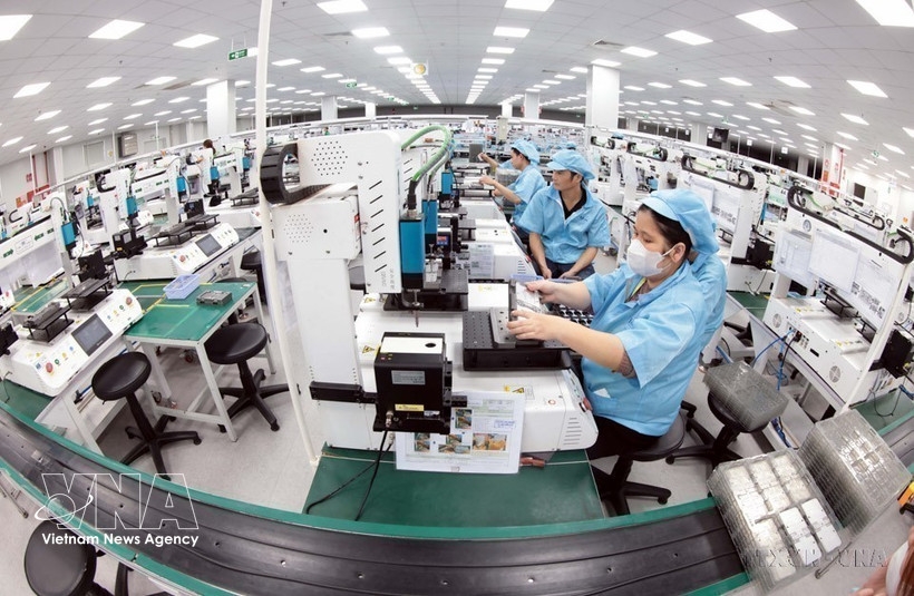 Total social investment up nearly 11% in Q1